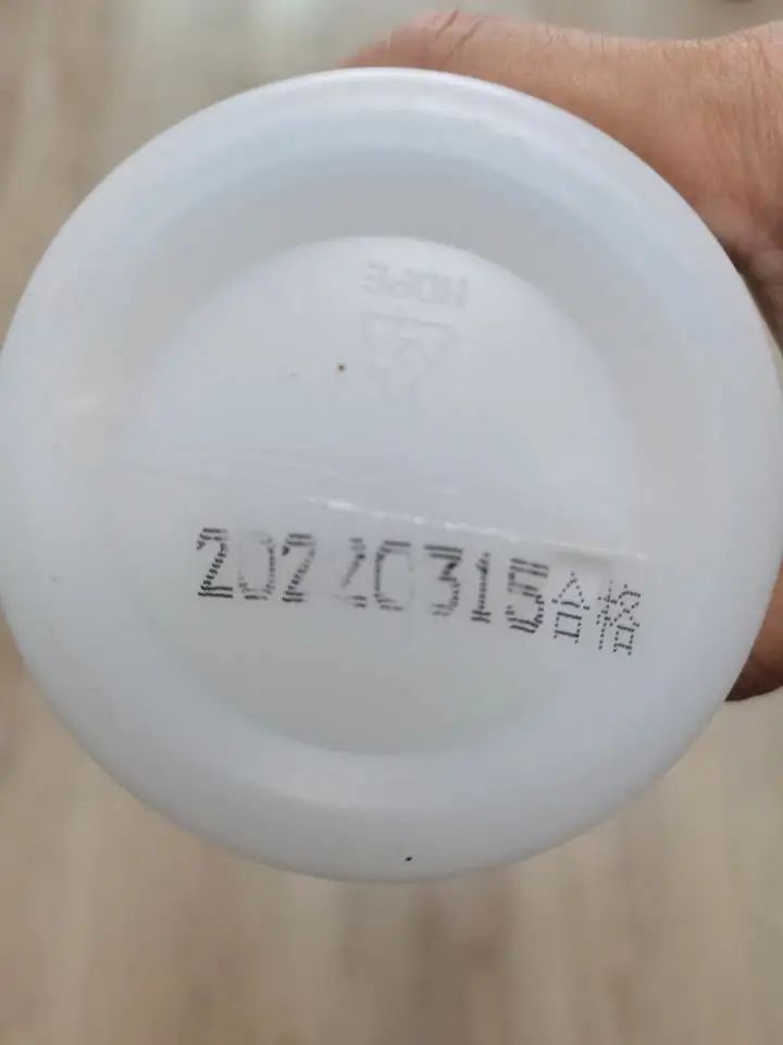DƬ